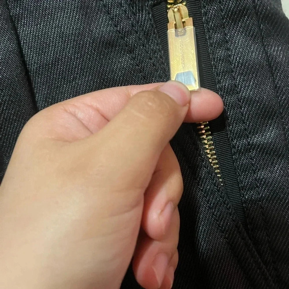 Burberry Zip Detailed Linen Blend Pants - Picture 5 of 9